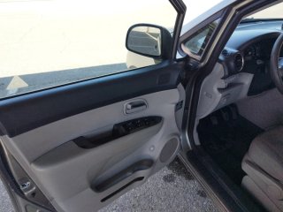 KIA Carens 2012