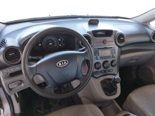 KIA Carens 2012