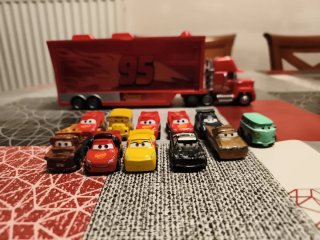 Lote Camión y Coches Rayo McQueen