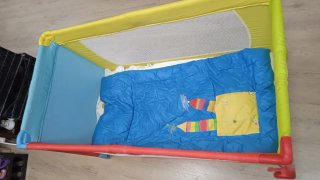 Cuna de viaje plegable
