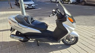Suzuki Burgman 125cc 2002