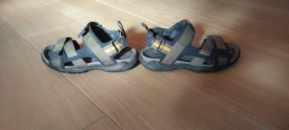 Sandalias Geox Beige y Gris