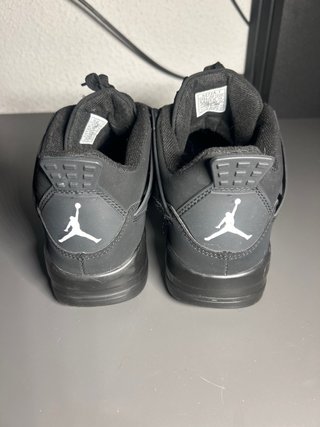Sneakers Jordan 4 Nere
