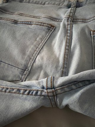 Pantalón corto vaquero chico