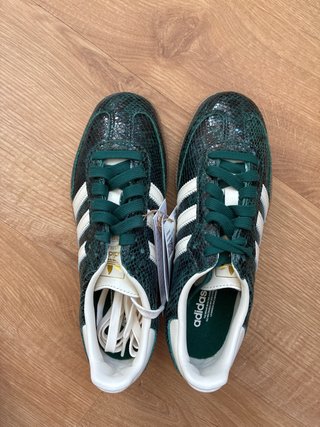 Adidas Samba Verde y Blanco Serpiente