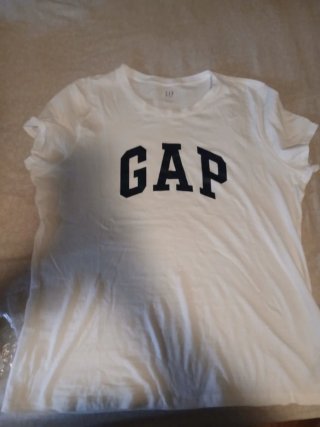 Camisetas Gap Blancas y azul marino
