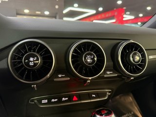 Audi TT Roadster 40 TFSI 197cv S-Tronic
