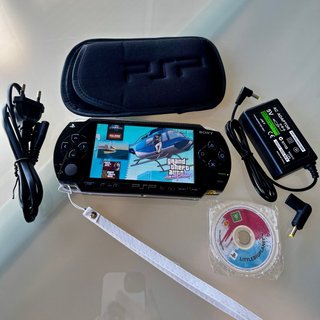 PSP 1004 Negra - Pack completo 64GB + Accesorios