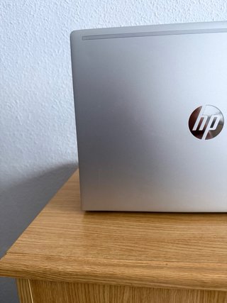 Portátil HP i3 8ª Gen 1TB SSD 8GB RAM
