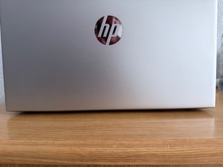 Portátil HP i3 8ª Gen 1TB SSD 8GB RAM