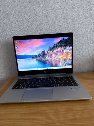 Portátil HP i3 8ª Gen 1TB SSD 8GB RAM