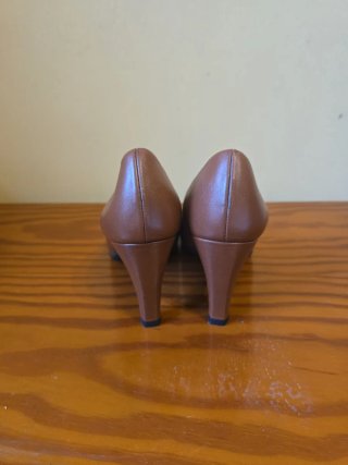 Zapatos de tacón Wonders marrones