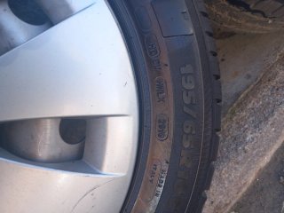 Ruedas de coche o furgoneta