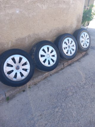 Ruedas de coche o furgoneta