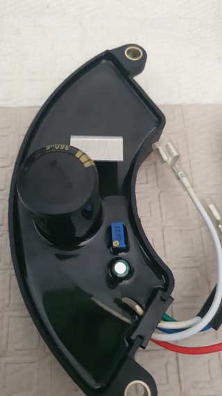 Regulador Voltaje Automático AVR Generador
