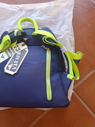 Mochila Privata Azul y Verde Nueva