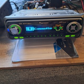 Radio cassette Pioneer KEH-P8010R MOSFET 50Wx4