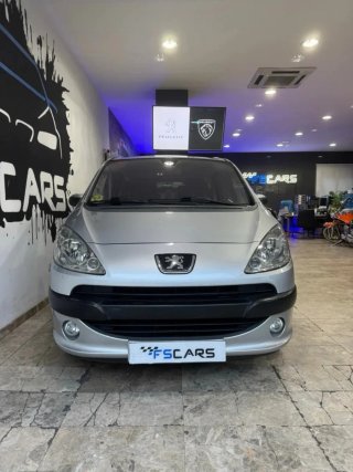 Peugeot 1007 2005