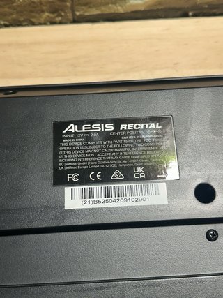 Alesis RECITAL Teclado Piano 88 tecl contrapesadas