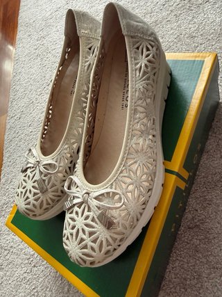 Zapatos piel Pitillos Beige Talla 38