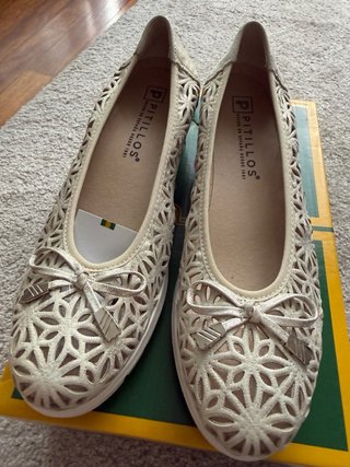 Zapatos piel Pitillos Beige Talla 38