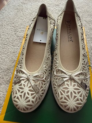Zapatos piel Pitillos Beige Talla 38