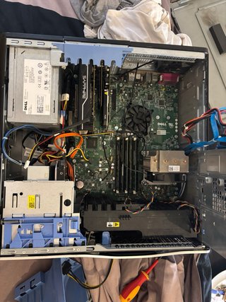Ordenador Dell Precision T3500 Retro