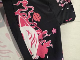 NUEVO. Kimono Anime Máscara Kitsune Negro y Rosa
