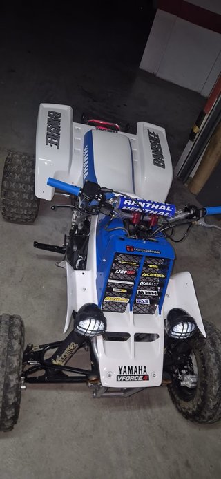 Plásticos y Asiento Yamaha Banshee
