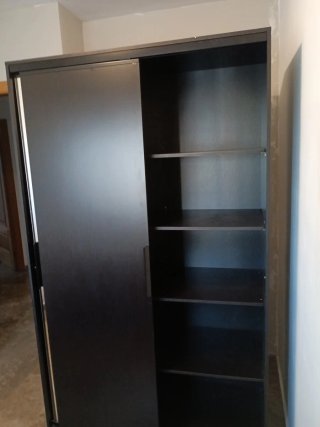 Armario 2 puertas correderas, cabecero de cama