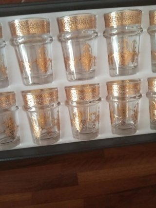 Juego 12 Vasos Dorados