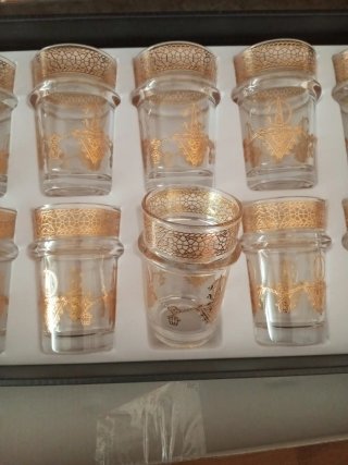 Juego 12 Vasos Dorados