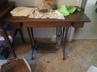 Máquina de coser Singer antigua