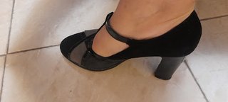 Scarpe con tacco del brand "Confort" in vera pelle