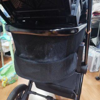 Carro Muuvo Negro