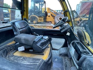 Carretilla elevadora hyster 5,5 tonelada 7300horas