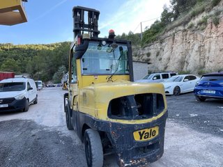 Carretilla elevadora hyster 5,5 tonelada 7300horas