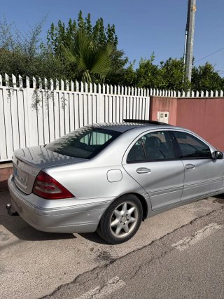 Mercedes-Benz c220 2003 automático