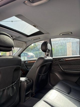 Mercedes-Benz c220 2003 automático