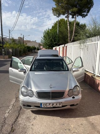 Mercedes-Benz c220 2003 automático