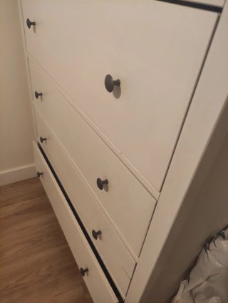 Cómoda Ikea Hemnes Blanca 6 cajones muy amplia.