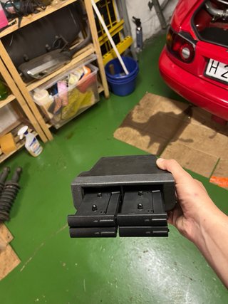 Portacasetes Nissan Micra K11