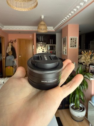 Canon EF-M 22mm f/2 STM Lente
