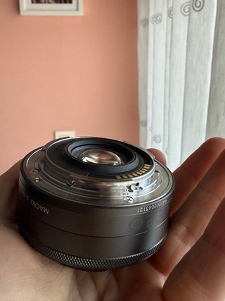 Canon EF-M 22mm f/2 STM Lente