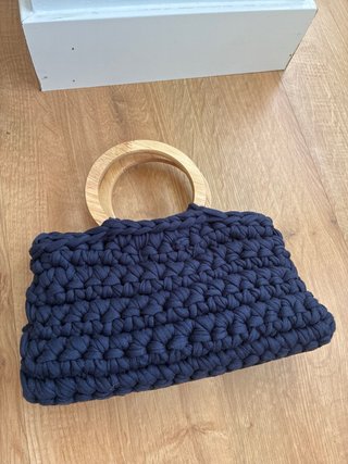 Bolso artesanal azul de verano