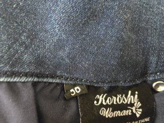 Falda vaquera Koorosy con bordado y lentejuelas