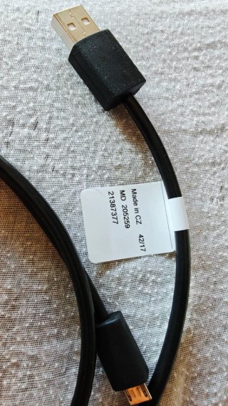 Cable USB a Micro-USB Original Mercedes-Benz