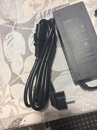 Cargador Adaptador Original Keerda 19V 6.32A 120W