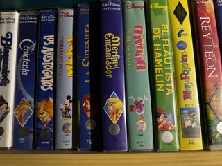 Películas VHS Disney Clásicos (Español)