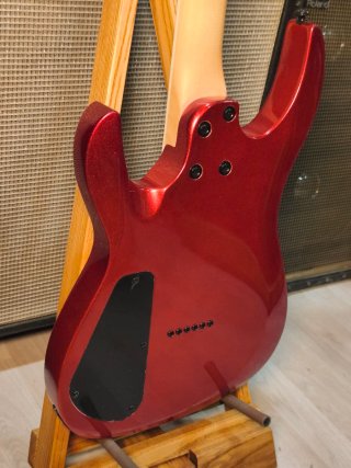 Pack Guitarra Harley Benton + Ampli Line 6 V20